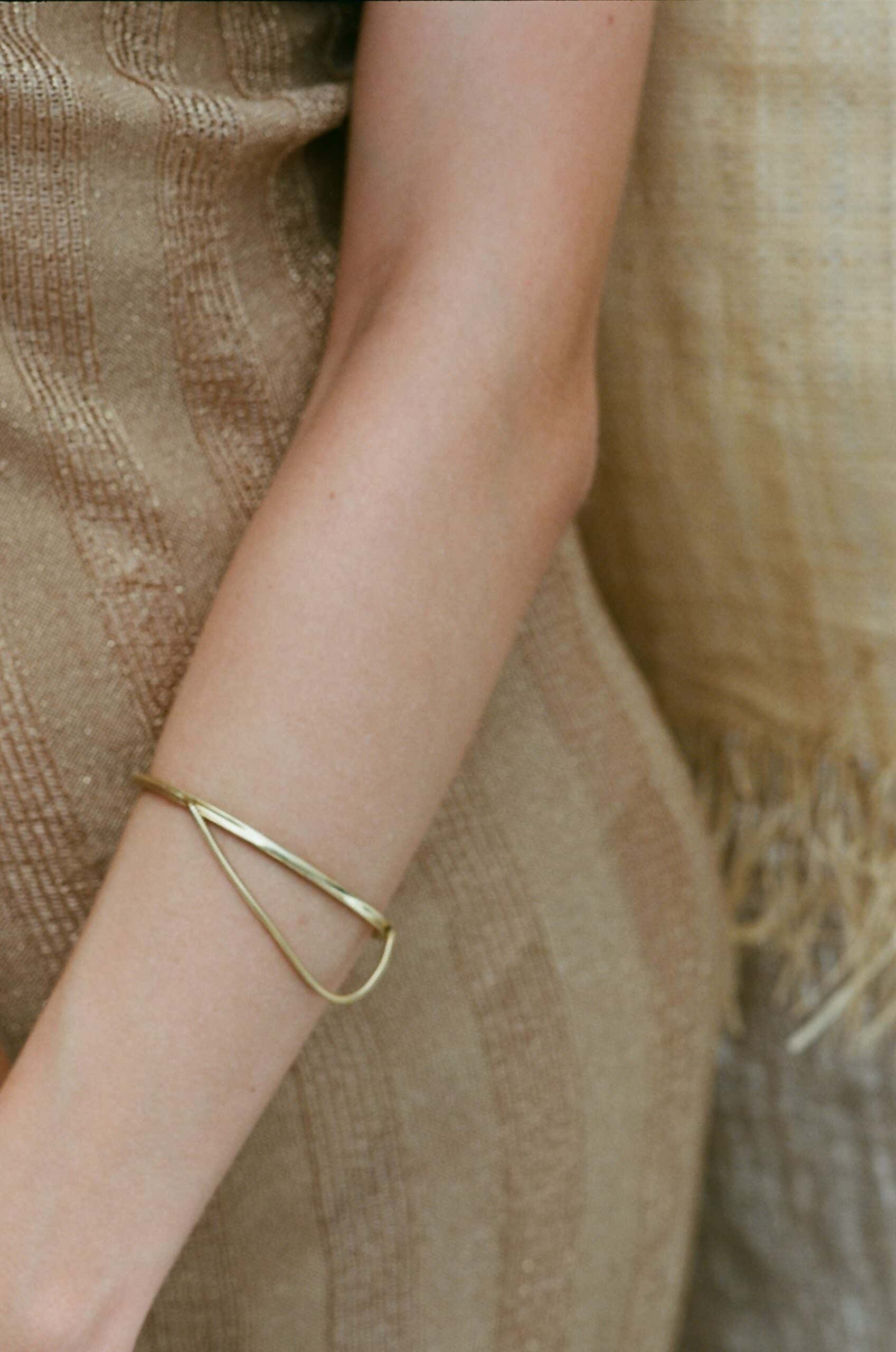 Halo Arm Cuff