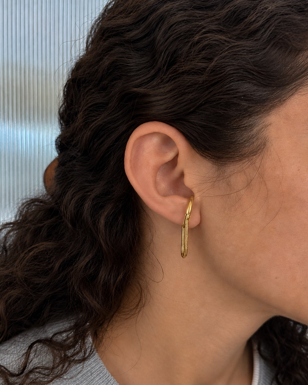 Twinkler Single Lobe Hoops