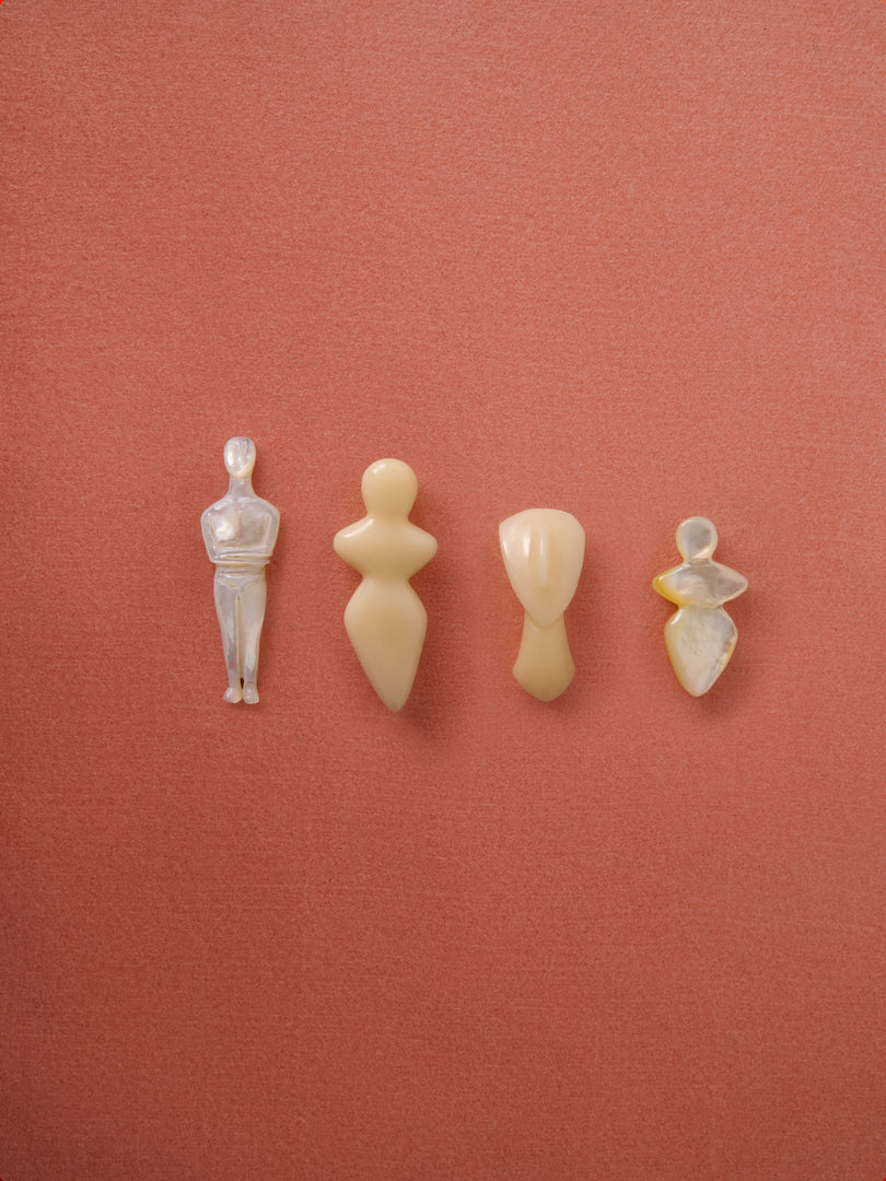 Modigliani brooch