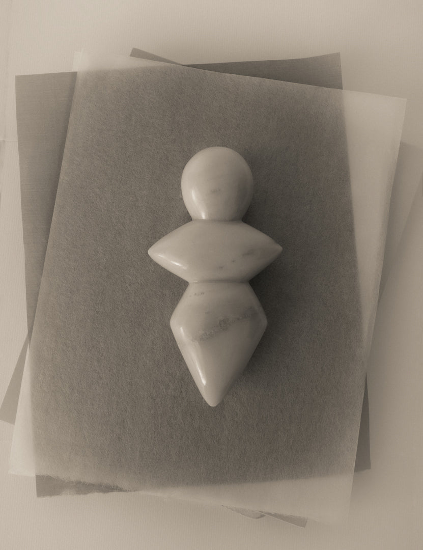 Kykladitissa paperweight