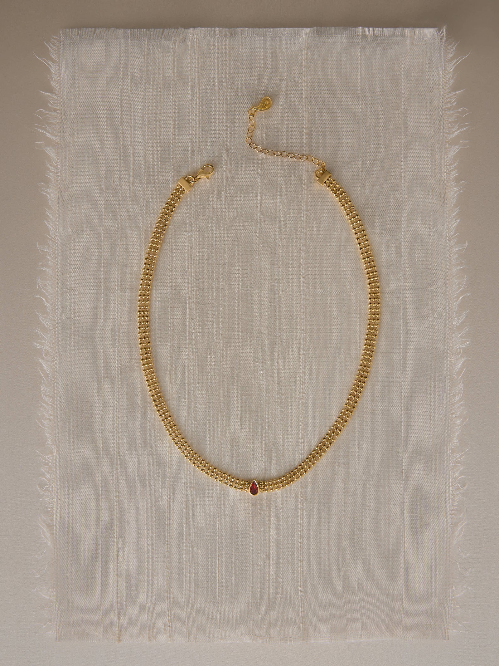 Pear Choker
