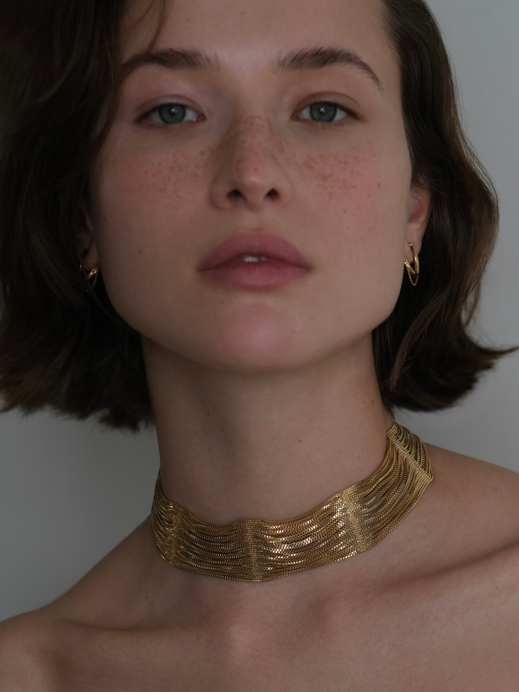 Currents Choker