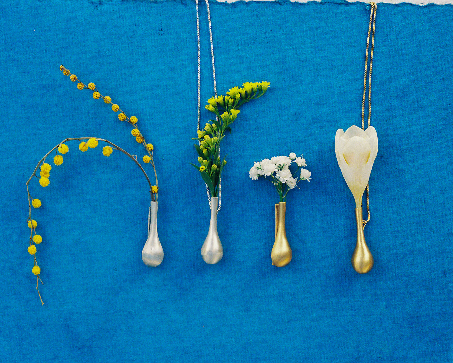 Flower Holder Pendant