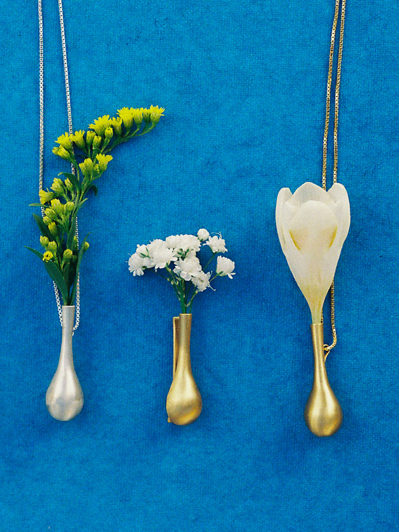 Flower Holder Brooch